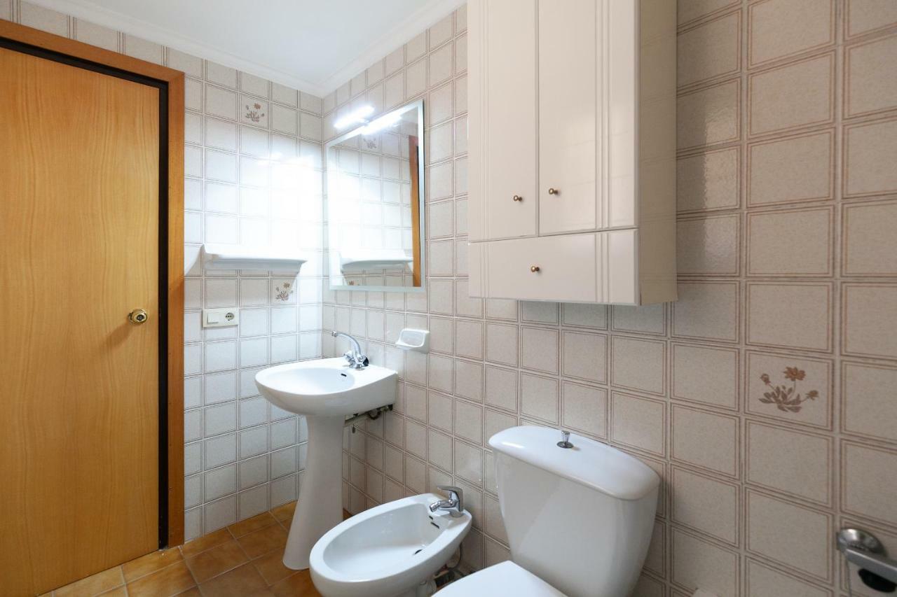 Uhc Tucan Apartments Камбрильс Экстерьер фото